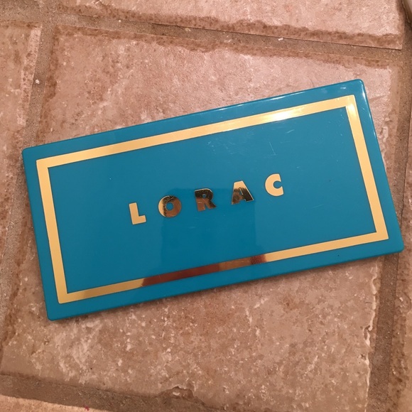 Lorac Eyeshadow Palette
