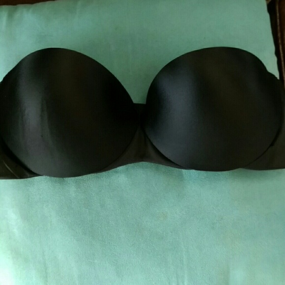 Strapless bra