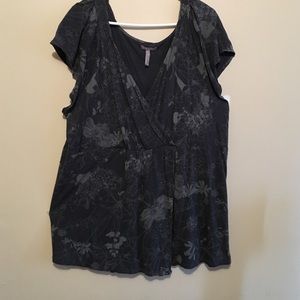 Women's Plus size Old Navy Shirt 3x