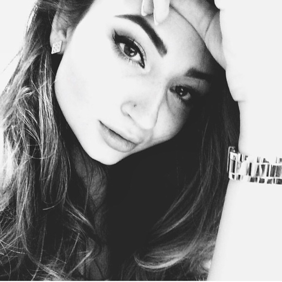 Meet your seller! - Picture 6 of 8