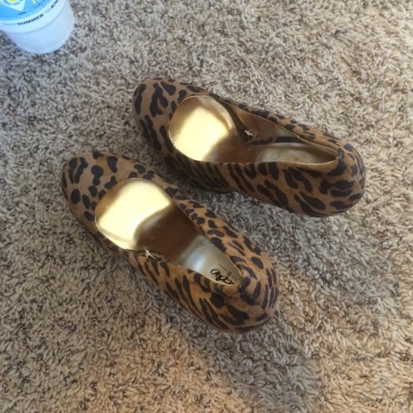 Leopard high heels
