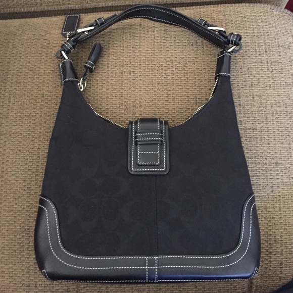 Coach purse with a free wallet . - Picture 2 of 3