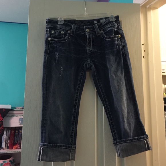 Super cute and comfy Capri pants