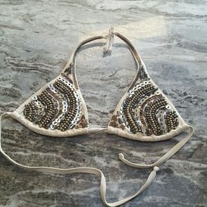 Vix beautiful hardware bikini top in cream