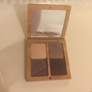 Tarte Amazonian clay eyeshadow palette