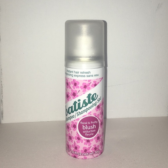 batiste dry shampoo travel size