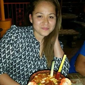 Meet your Posher, Alma