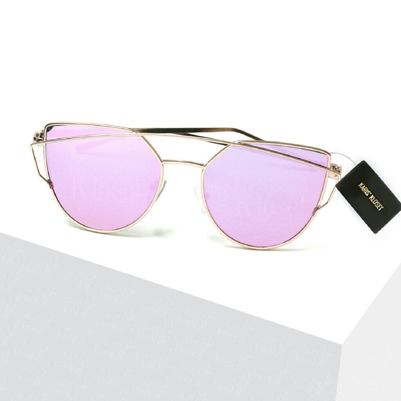 Accessories | Lavender trendy cat eye sunnies - Picture 3 of 4