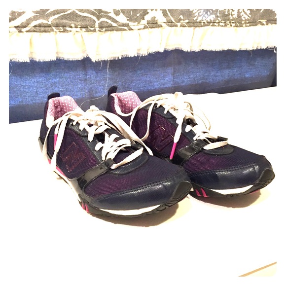 New Balance sneakers (7.5)