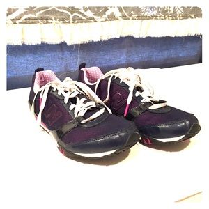 New Balance sneakers (7.5)