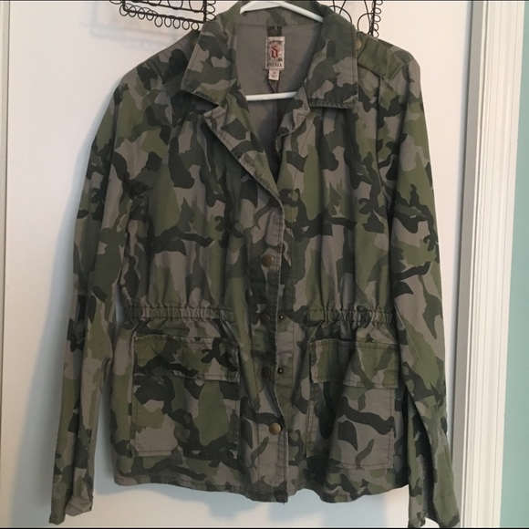 Green army camouflage jacket