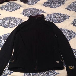 Mountain hardware windbreaker/zip up. Worn once.