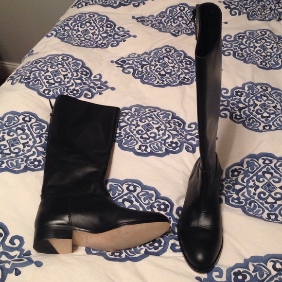 Black Cole haan leather boots