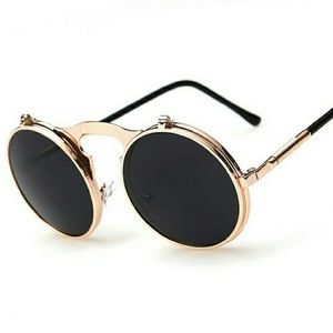 Meet your Posher, Tyrell