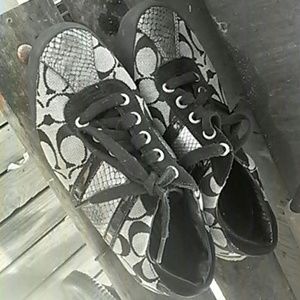 Meagan Coach tennis shoes