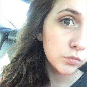 Meet your Posher, Jordyn