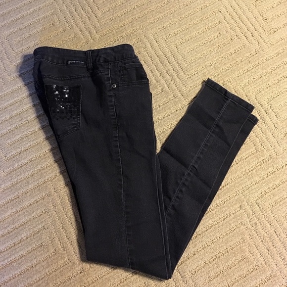 Black skinny jeans