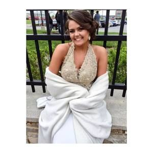 Meet your Posher, Haley