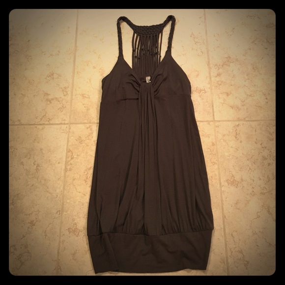 Lush Small tunic length v neck tank army green