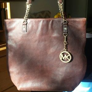 Michael kors purse