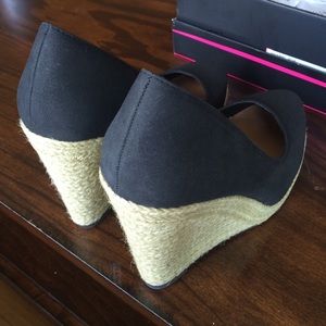 Michael Antonio Wedges