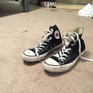 Black converse high tops