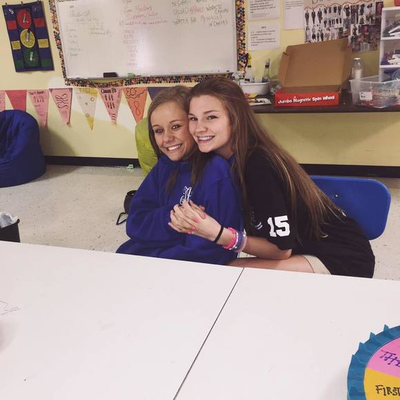 Meet your Posher, Caroline