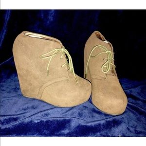 Lace up ankle boots