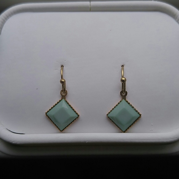 ♦ 3 for $15 Costume Mint Earrings NWOT - Picture 5 of 7