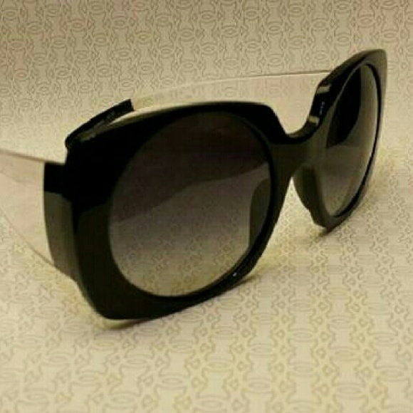 Chanel Sunglasses - Picture 3 of 4