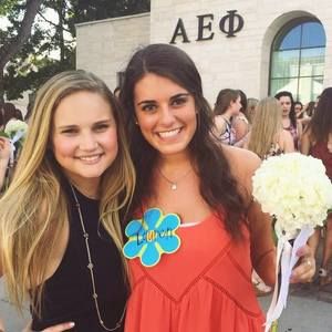 Meet your Posher, Lottie