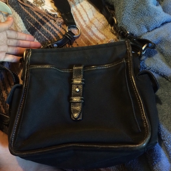 Fossil satchel