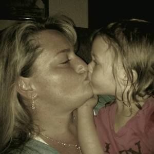 Meet your Posher, Rachelle