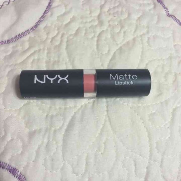 NYX Matte Lipstick