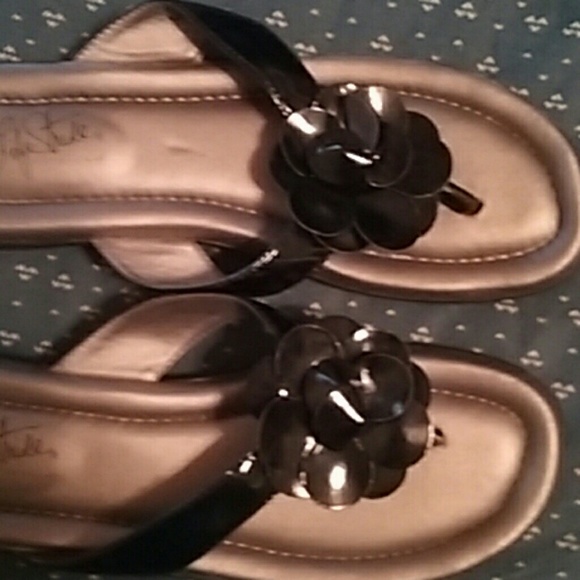 Cute black sandals