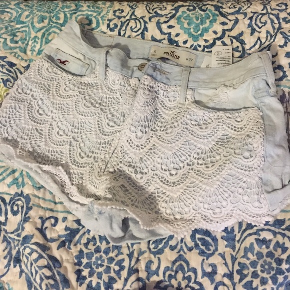 Hollister Jean/Lace shorts - NWOT