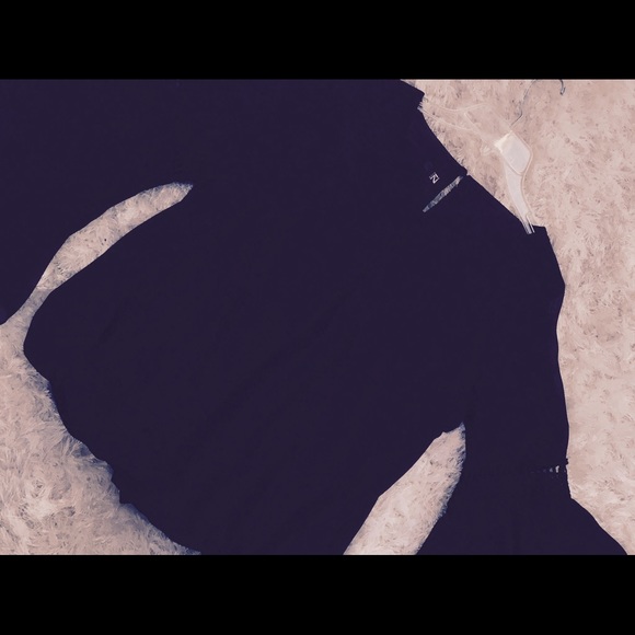 iz Byer shirt