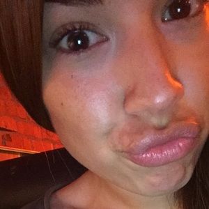 Meet your Posher, Catalina