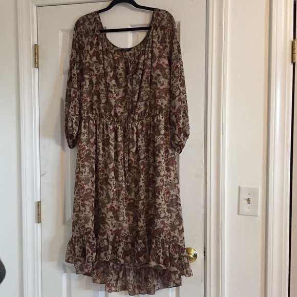 PEASANT STYLE PAISLEY DRESS #plus #curvy