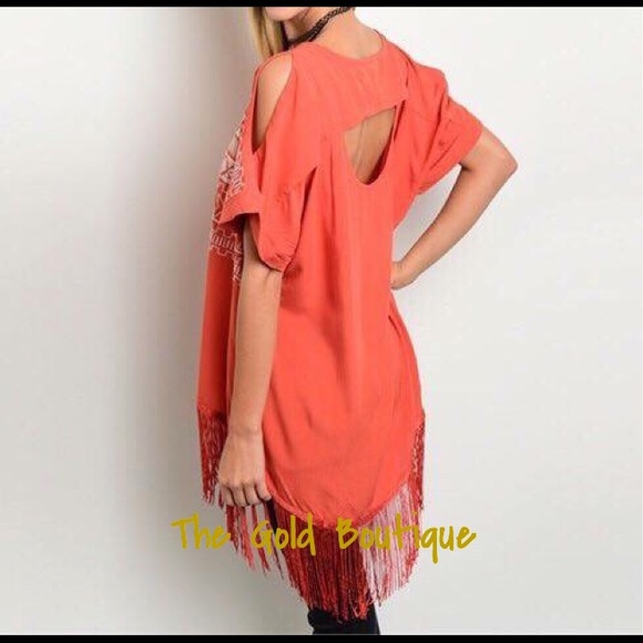 ⚡️LAST ONE!!! -Tribal Cold Shoulder Top⚡️ - Picture 3 of 3