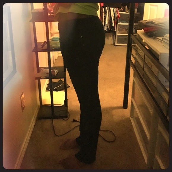 Green skinny jeans size 7.