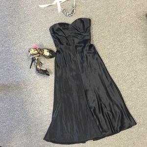 Anne Klein Dresses - Anne Klein Satin cocktail Dress Anne Klein Dresses - Anne Klein Satin cocktail Dress