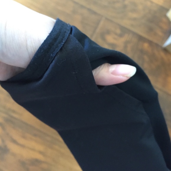 ‼️SOLD‼️Nike dri-fit track jacket - Picture 3 of 3