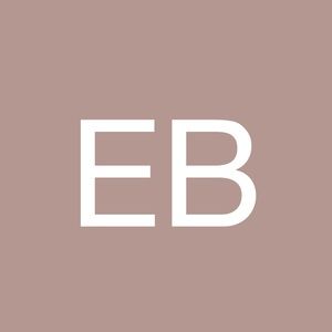 Meet your Posher, Emelie