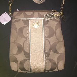 REAL COACH PURSE NEVER WORN