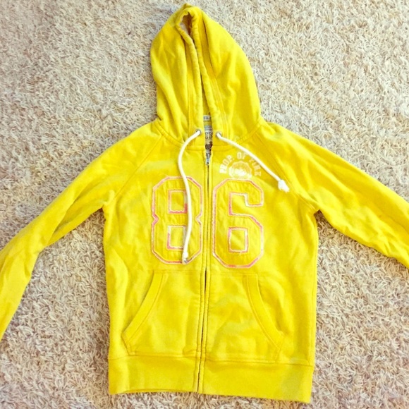Zip up jacket - Picture 1 of 2