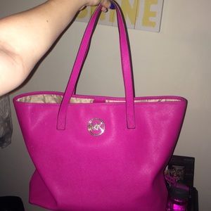 Michael Kors tote