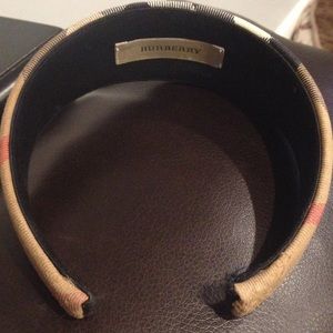 Burberry headband