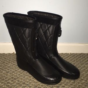 Black Rain Boots NWOT