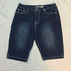 FINAL-Infinito Bermuda shorts